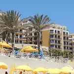 Ax Sunny Coast & 아파트호텔