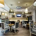 Ax Sunny Coast & 4* St Paul's Bay