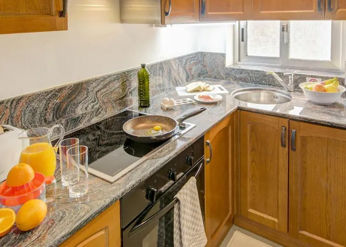 Aparthotel Ax Sunny Coast & St. Paul's Bay