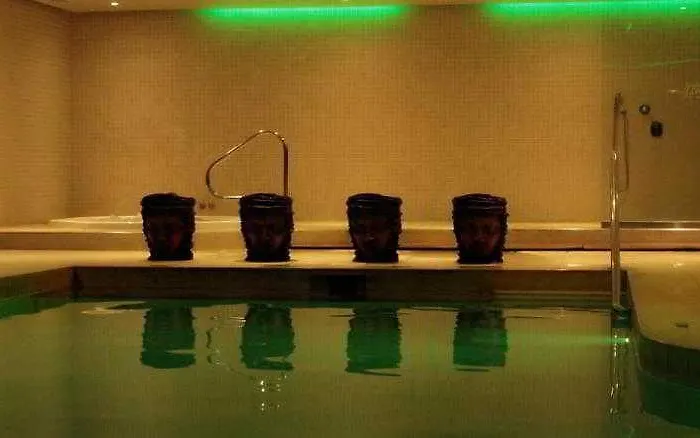 Ax Sunny Coast & 4* St. Paul's Bay