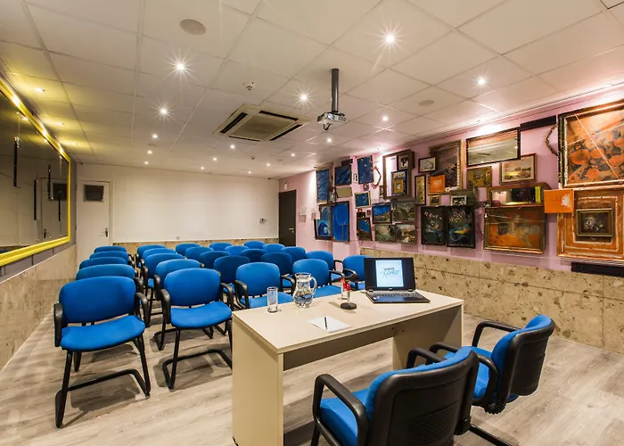 Apart Otel Ax Sunny Coast & 4*