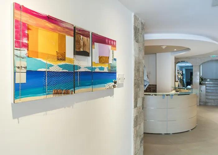 Apart Otel Ax Sunny Coast & 4*