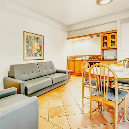 Ax Sunny Coast & Apart Otel