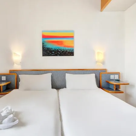 Ax Sunny Coast & 4* St. Paul's Bay