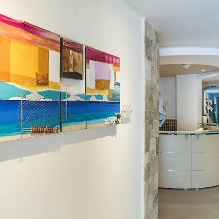 Apart Otel Ax Sunny Coast & 4*