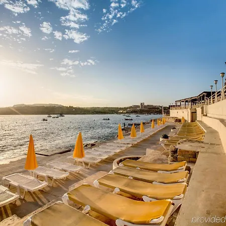 Ax Sunny Coast & Aparthotel 4*