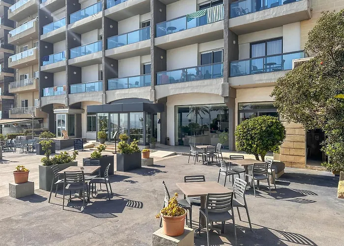 Ax Sunny Coast & Apart Otel